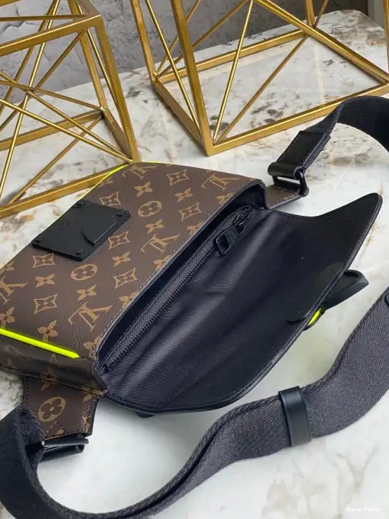 S LOCK VUITTON LOUIS BAG SLING 0626